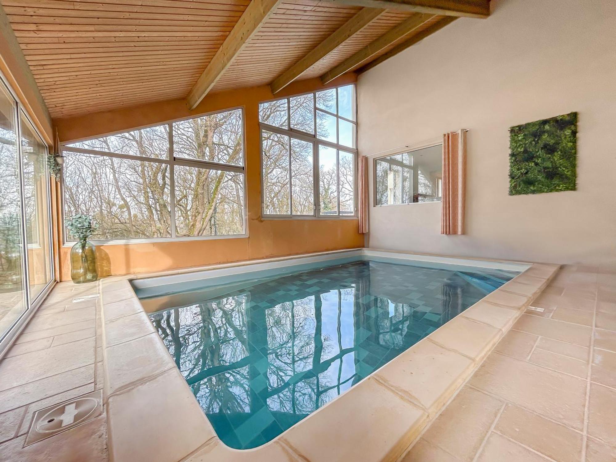 Gite L'Oree Des Buis, Piscine Privatisable Vouillé Kültér fotó